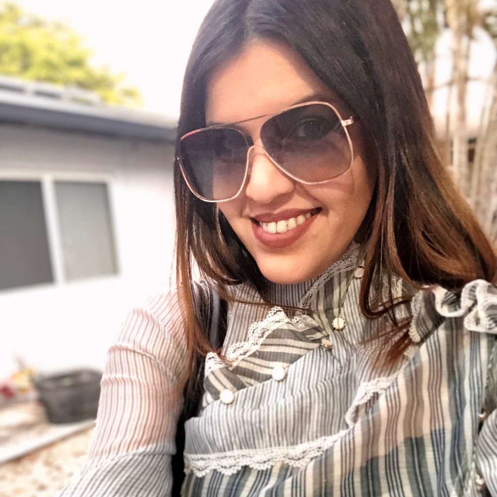 Meet the Posher ENTP personality. Cancer Survivor.